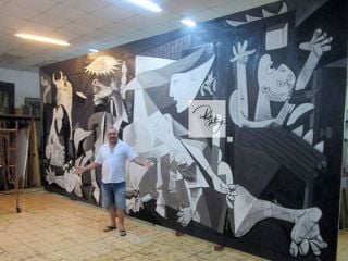Large-size-guernica