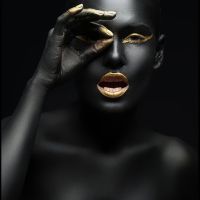 Black And Gold 18